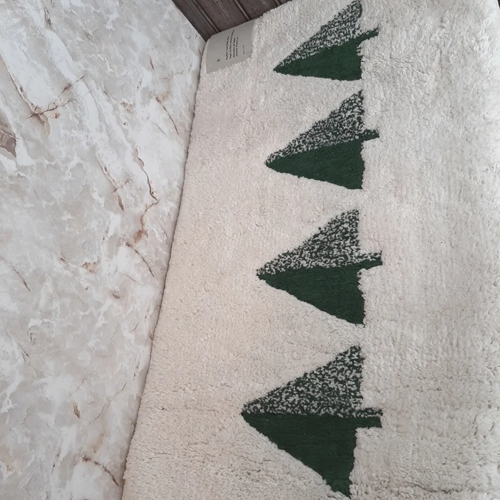 **West Elm Modern Trees Tufted Bath Rug
